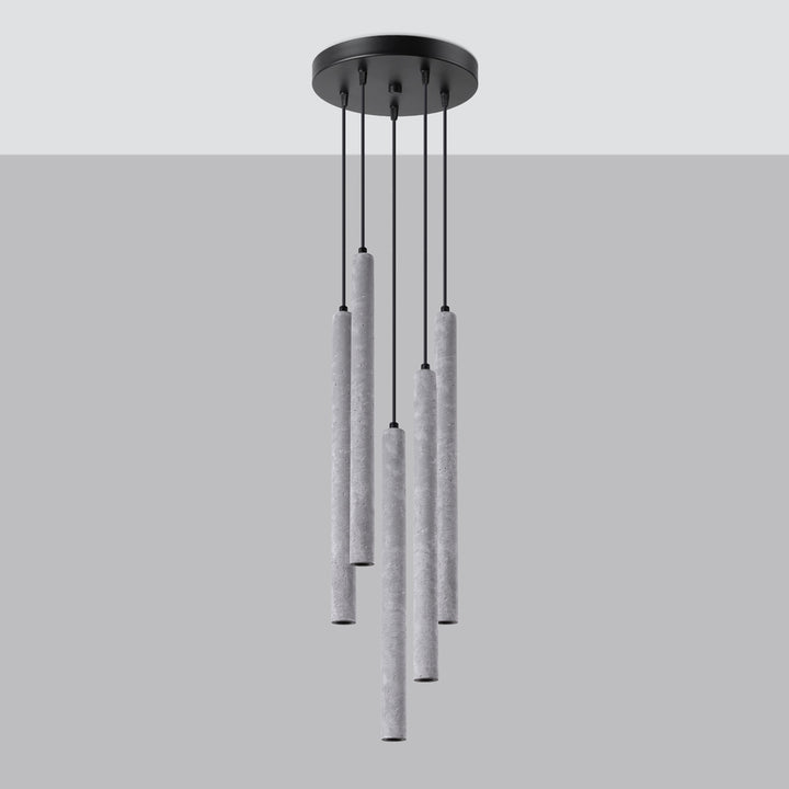 Pendellampe PASTELO 5P i beton med 5 lyskilder – 25 × 25 × 110 cm – SL.1275
