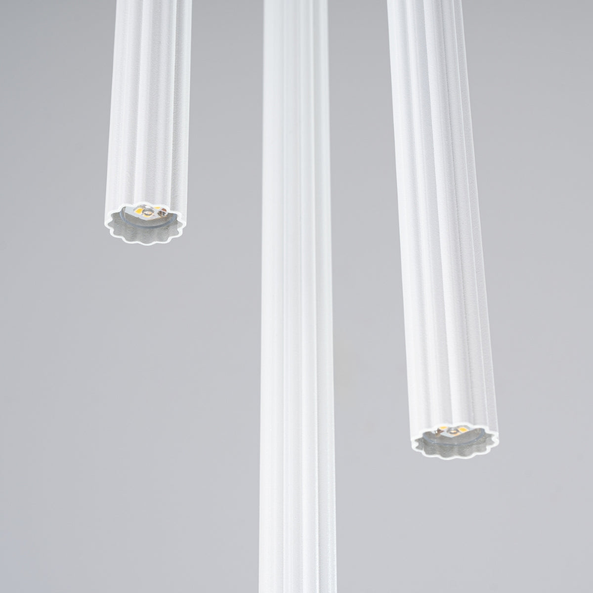 Pendellampe ARCHE 3P hvid – G9 3 lyskilder stål 20 × 20 × 120 cm IP20
