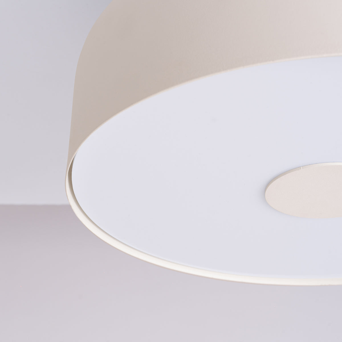 Loftslampe OMIQ beige