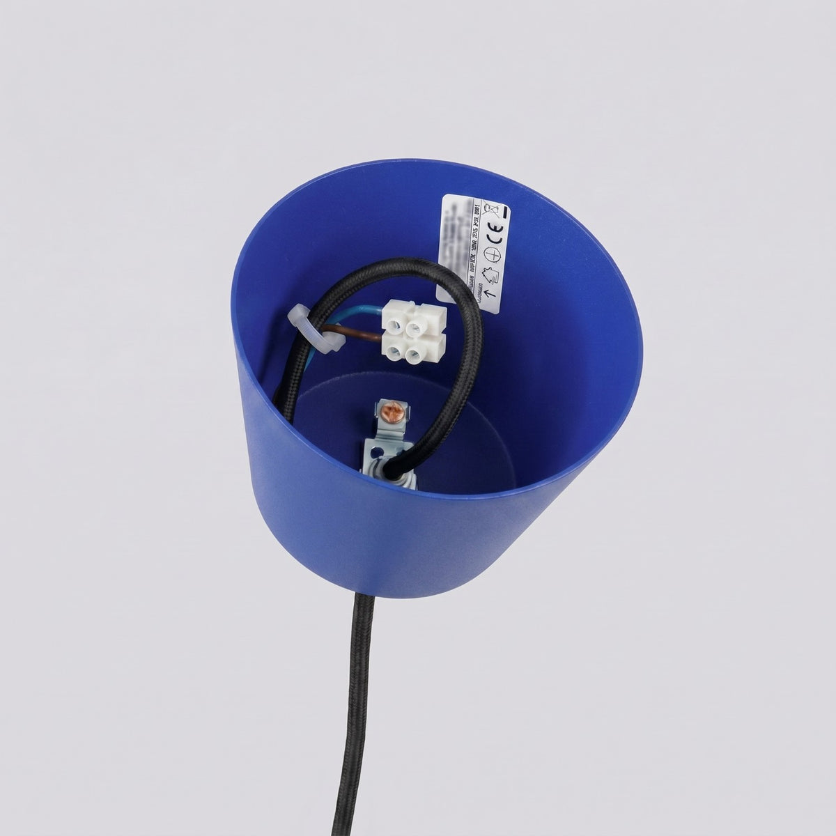 Pendellampe BILO ultramarin med 1 lyskilder – 35 × 35 × 120 cm – SL.2053