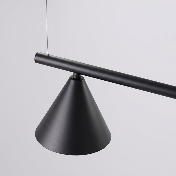 Lysekrone NOX 4L sort med 4 lyskilder – 122 × 14 × 215 cm – SL.2552